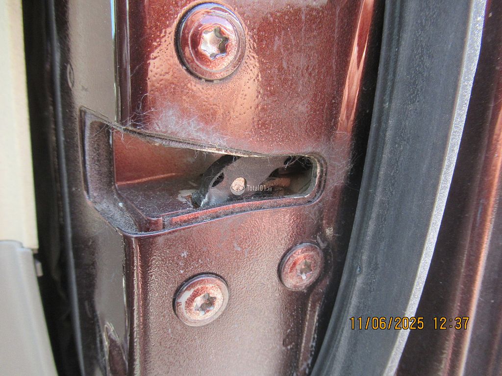 Фото Nissan Moco 50