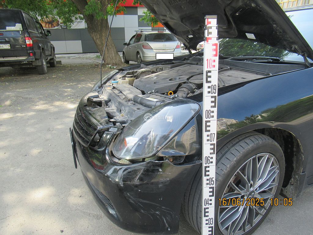Фото Nissan Skyline 14