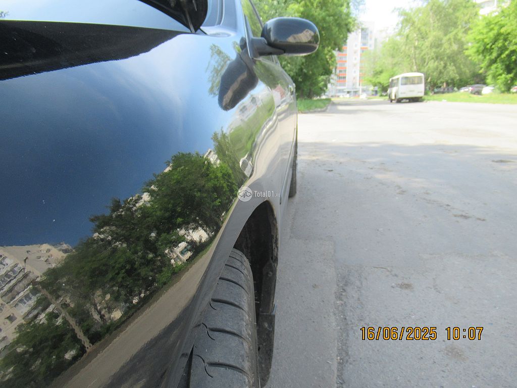 Фото Nissan Skyline 24