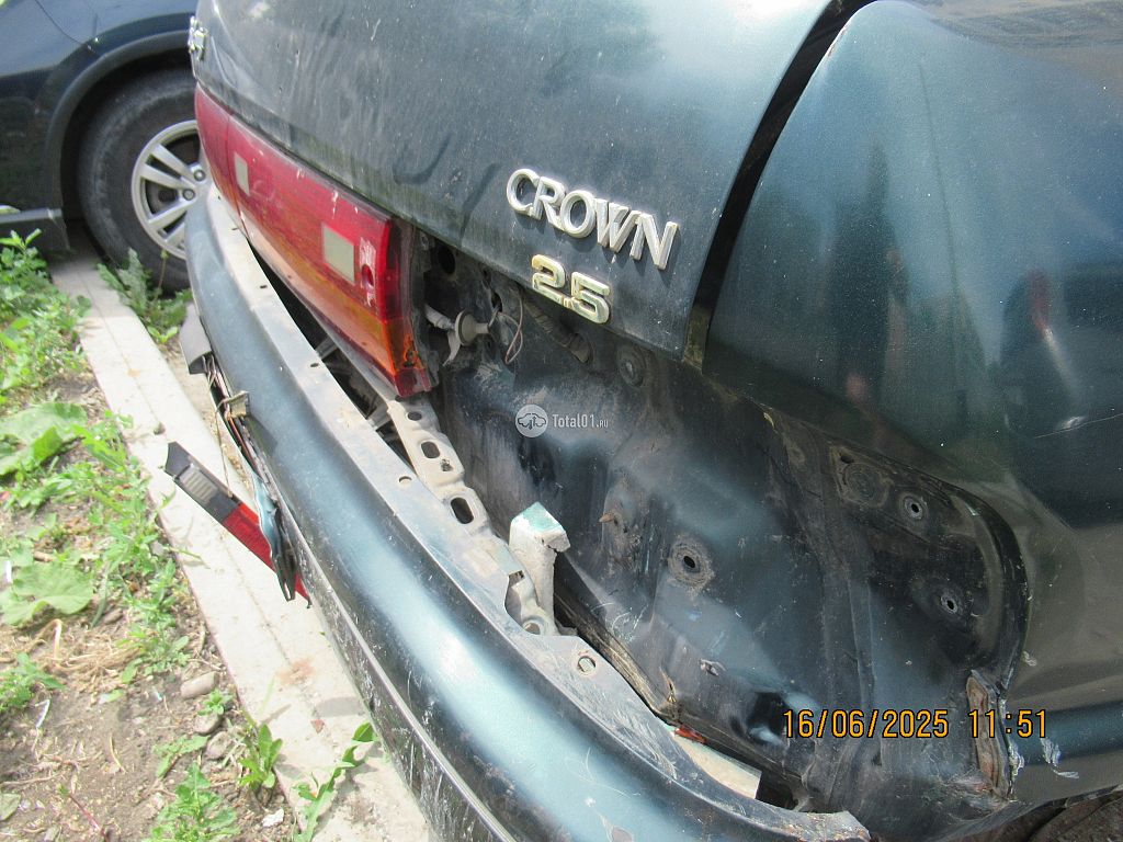 Фото Toyota Crown 38