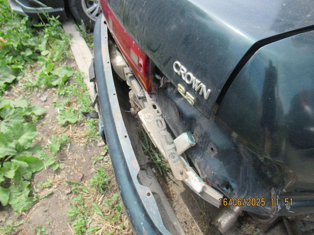 Фото Toyota Crown 60