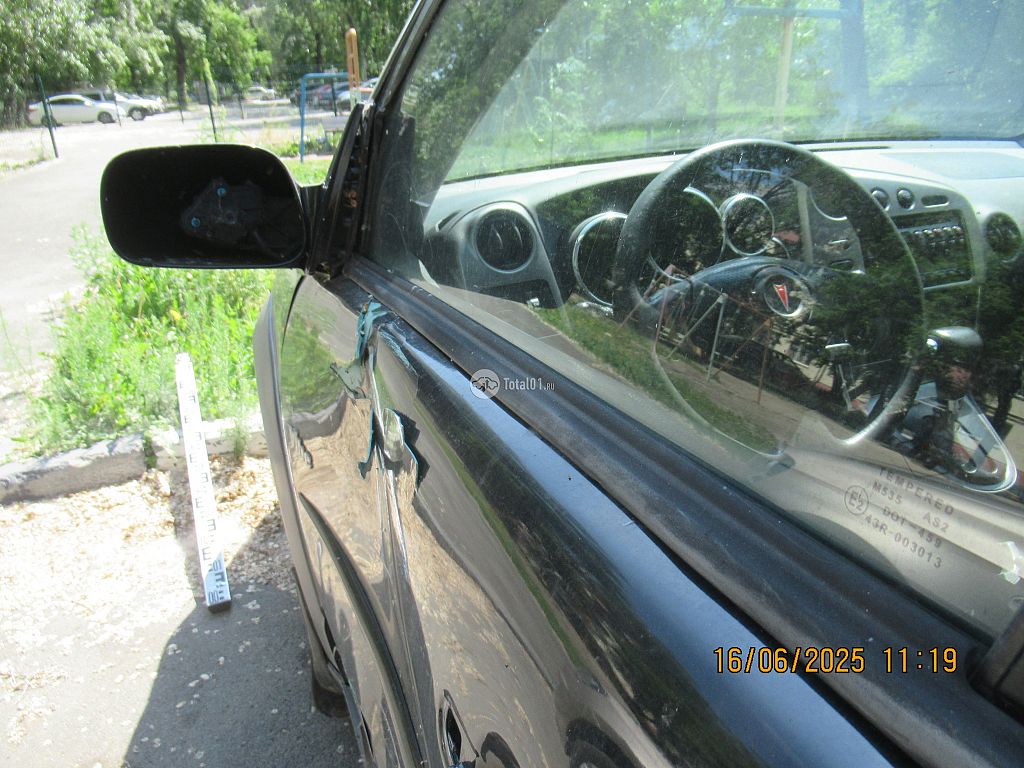 Фото Pontiac Vibe 38