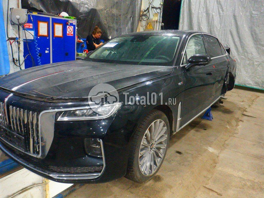 Фото Hongqi H9 8