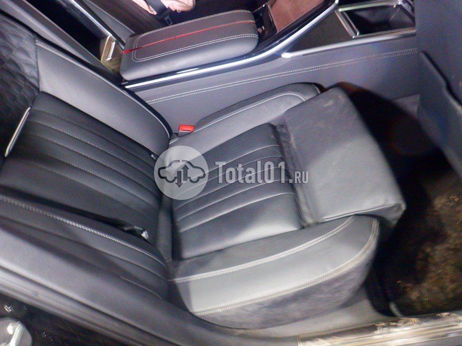 Фото Hongqi H9 54