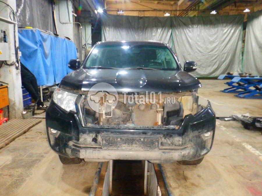 Фото Toyota Land Cruiser Prado 136