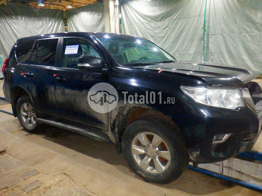 Фото Toyota Land Cruiser Prado 138