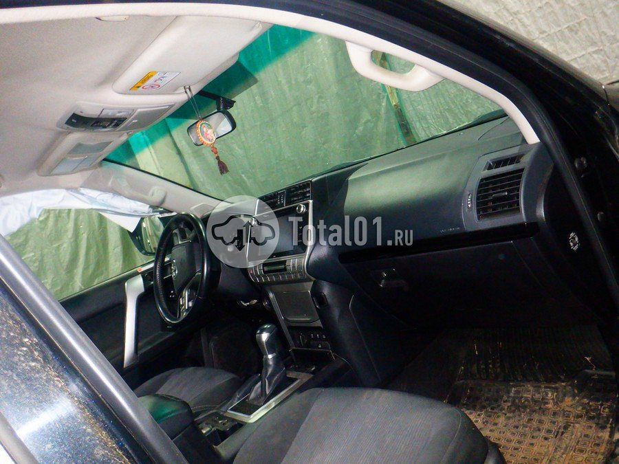 Фото Toyota Land Cruiser Prado 160