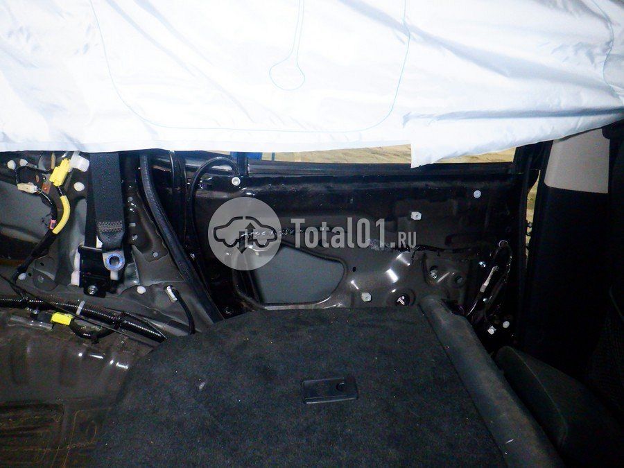 Фото Toyota Land Cruiser Prado 176