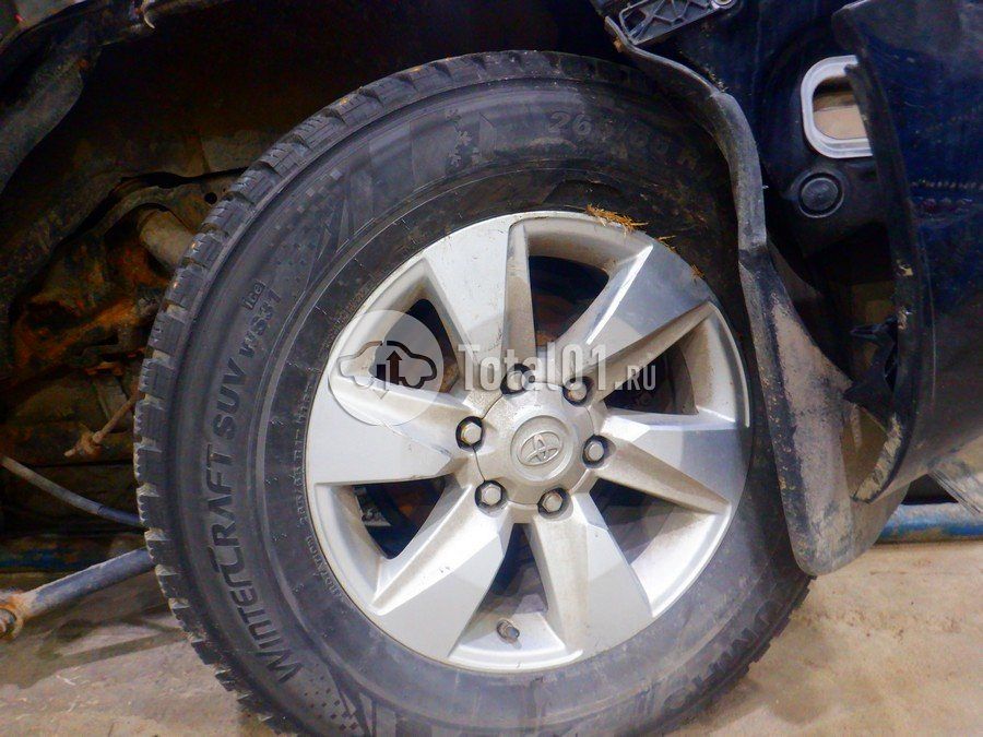 Фото Toyota Land Cruiser Prado 332