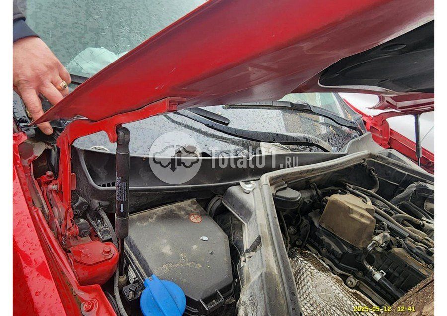 Фото KIA Stinger 210