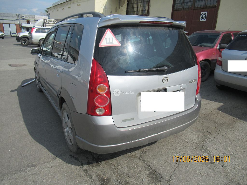 Фото Mazda Premacy 8