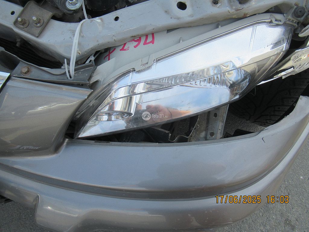 Фото Mazda Premacy 58