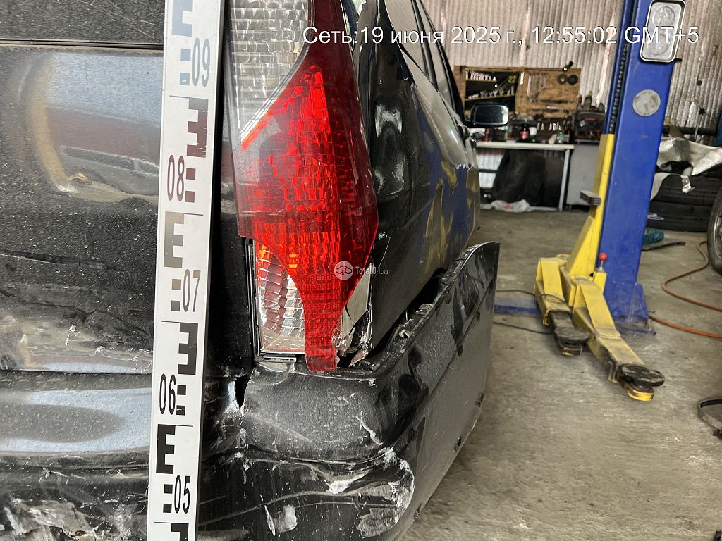 Фото Mitsubishi Lancer Cedia 18