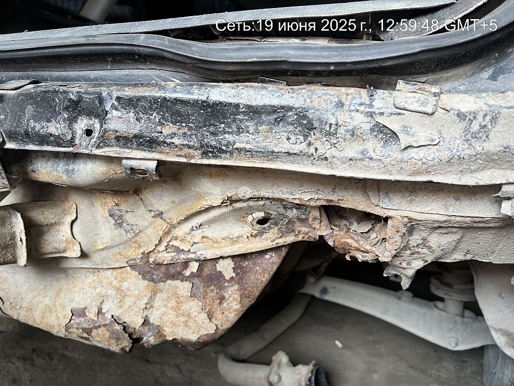 Фото Mitsubishi Lancer Cedia 170