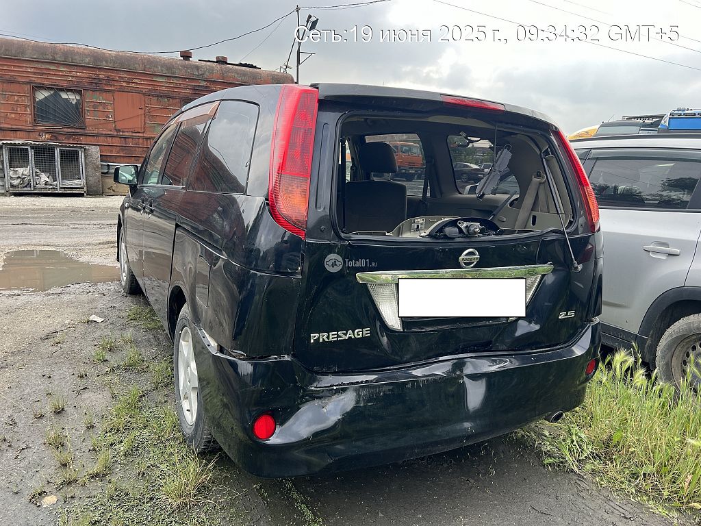 Фото Nissan Presage 8