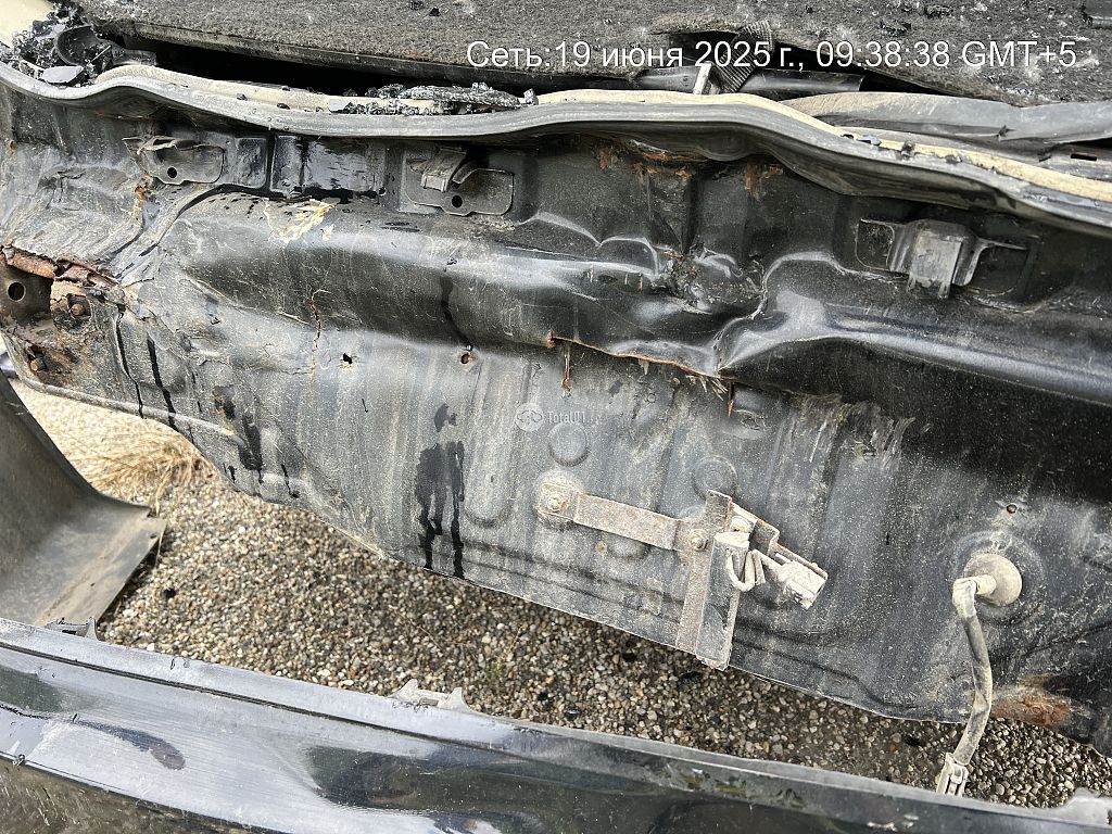 Фото Nissan Presage 96