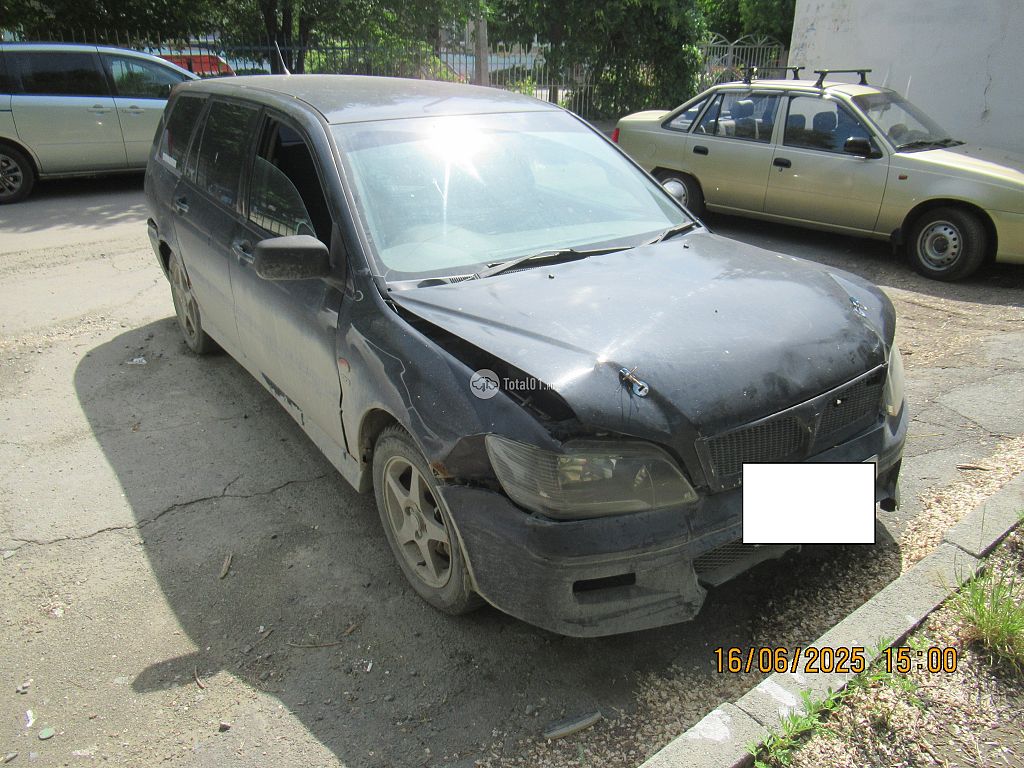 Фото Mitsubishi Lancer Cedia 10