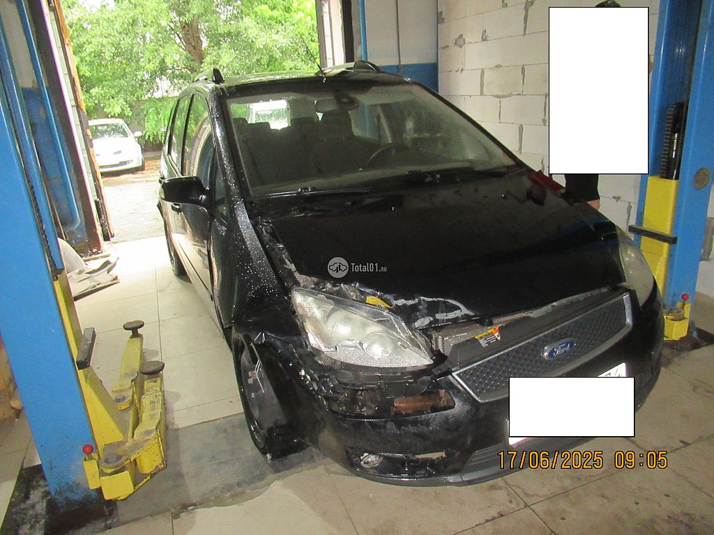 Фото Ford C-MAX 4