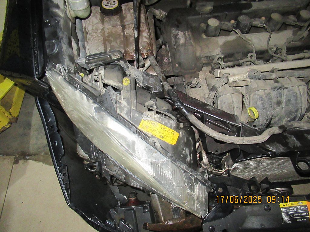 Фото Ford C-MAX 160