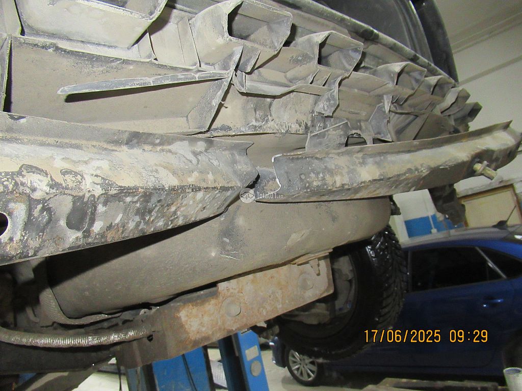 Фото Ford C-MAX 210