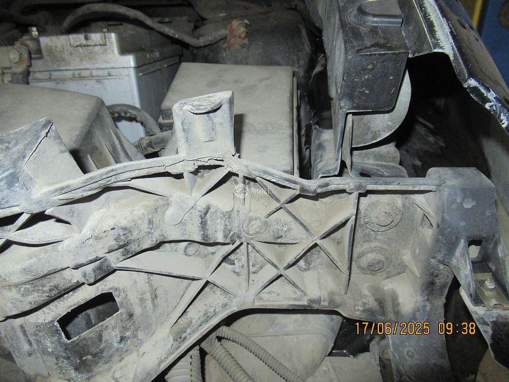 Фото Ford C-MAX 296