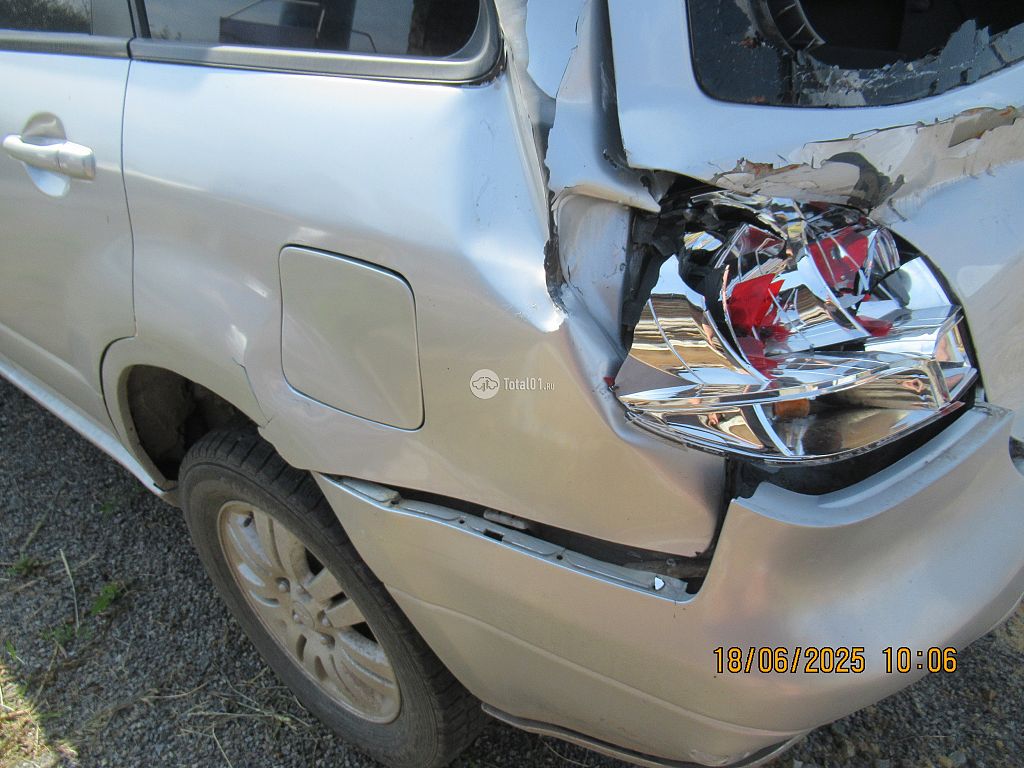 Фото Mitsubishi Airtrek 40