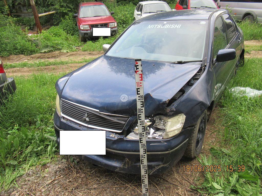 Фото Mitsubishi Lancer Cedia 2