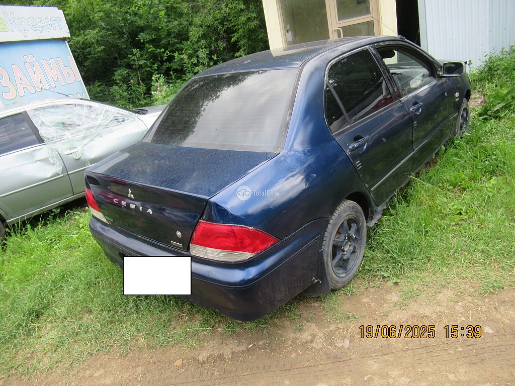 Фото Mitsubishi Lancer Cedia 6