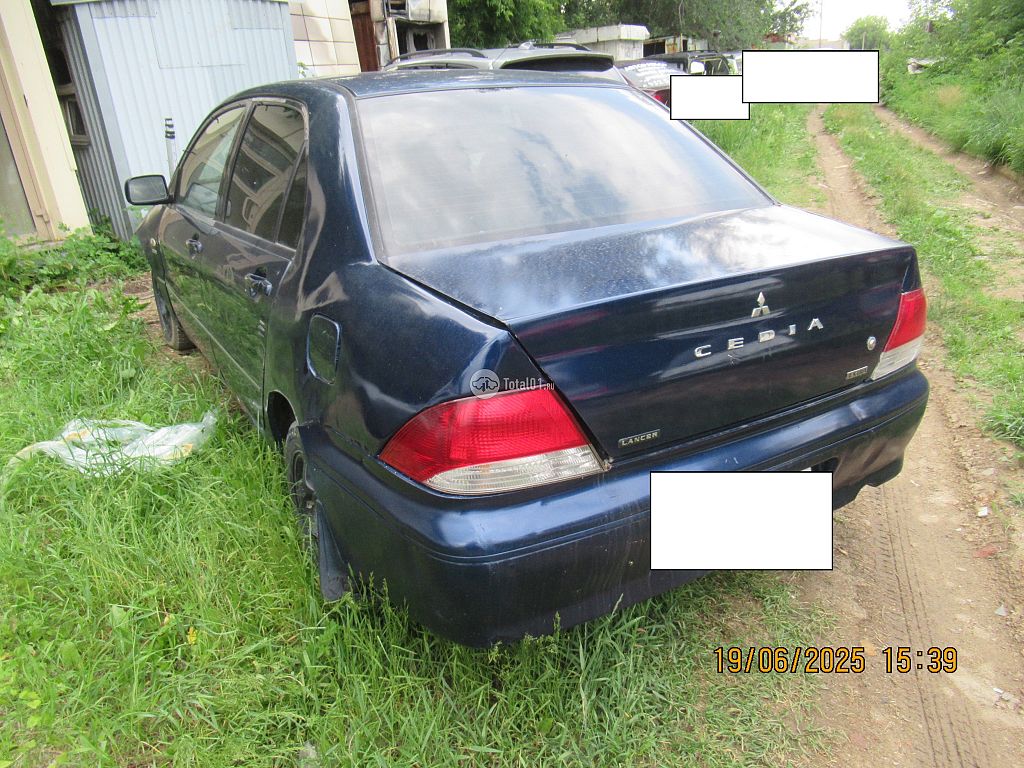 Фото Mitsubishi Lancer Cedia 8