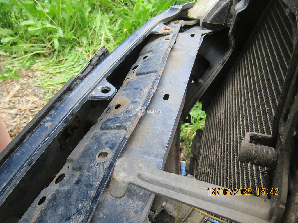 Фото Mitsubishi Lancer Cedia 100