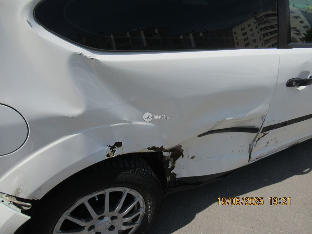 Фото Ford Focus 38