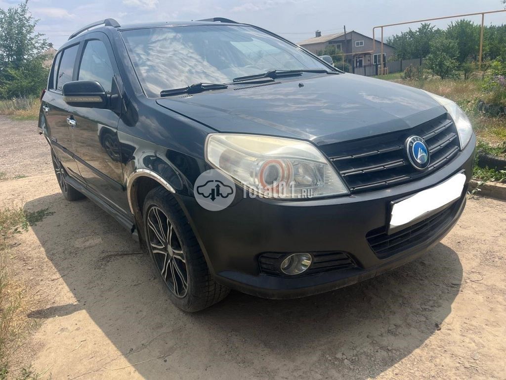 Фото Geely MK Cross 2