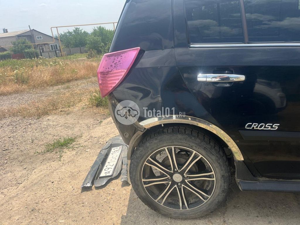 Фото Geely MK Cross 20