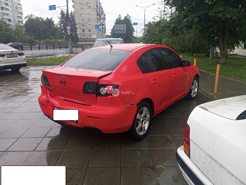 Фото Mazda 3 8