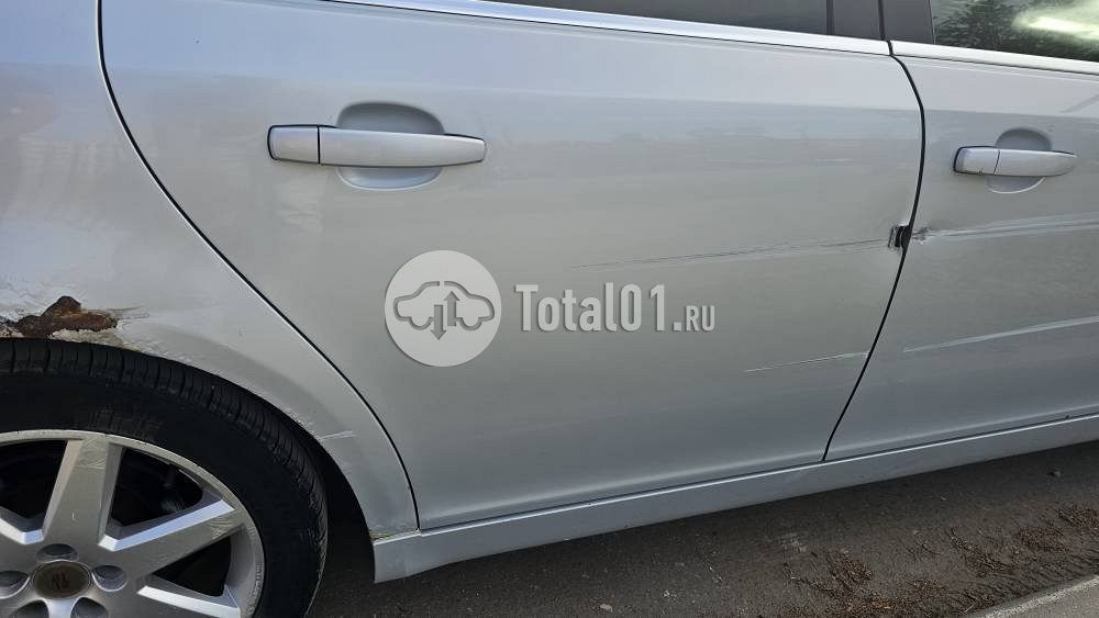 Фото Cadillac BLS 20