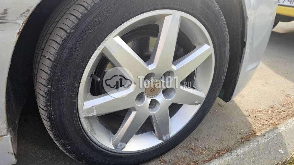 Фото Cadillac BLS 30