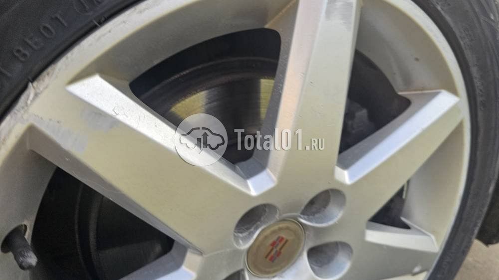 Фото Cadillac BLS 32