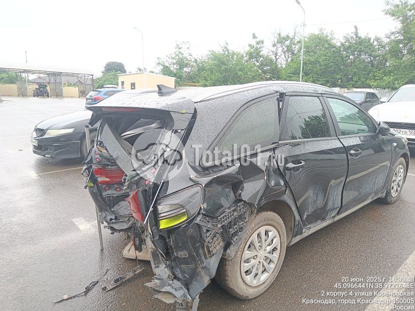 Фото KIA cee\'d 10