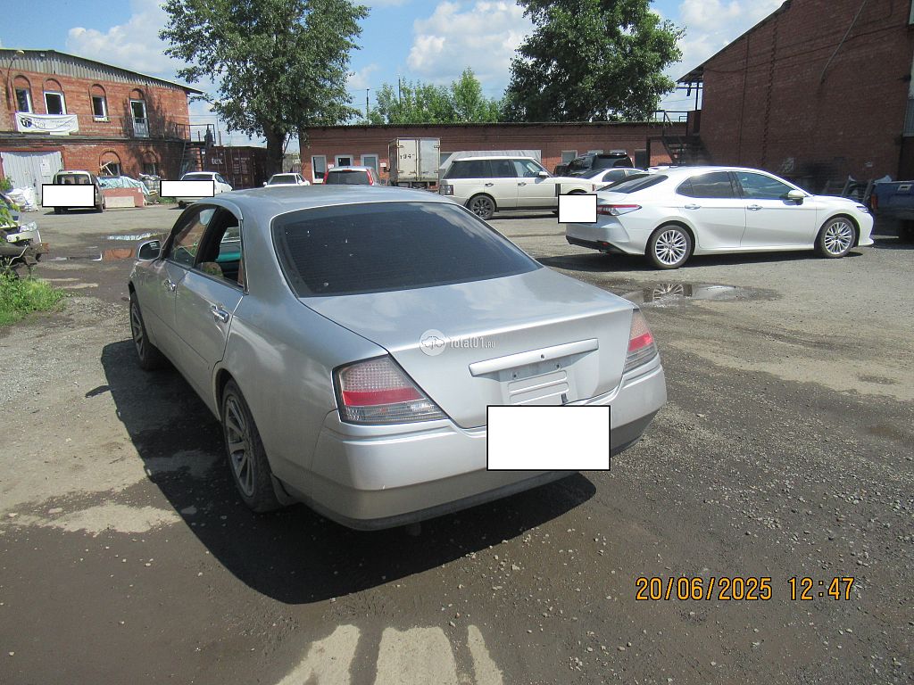Фото Nissan Gloria 10
