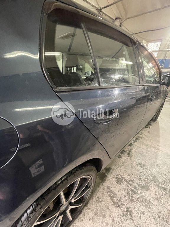 Фото Volkswagen Golf 28