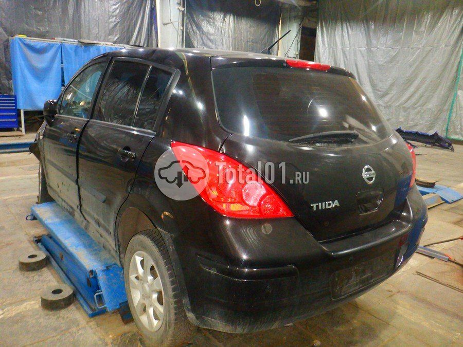 Фото Nissan Tiida 2