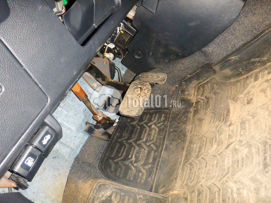 Фото Nissan Tiida 98