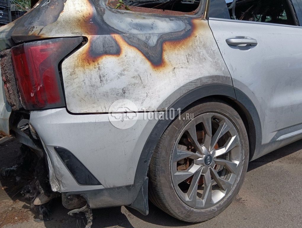 Фото KIA Sorento 28