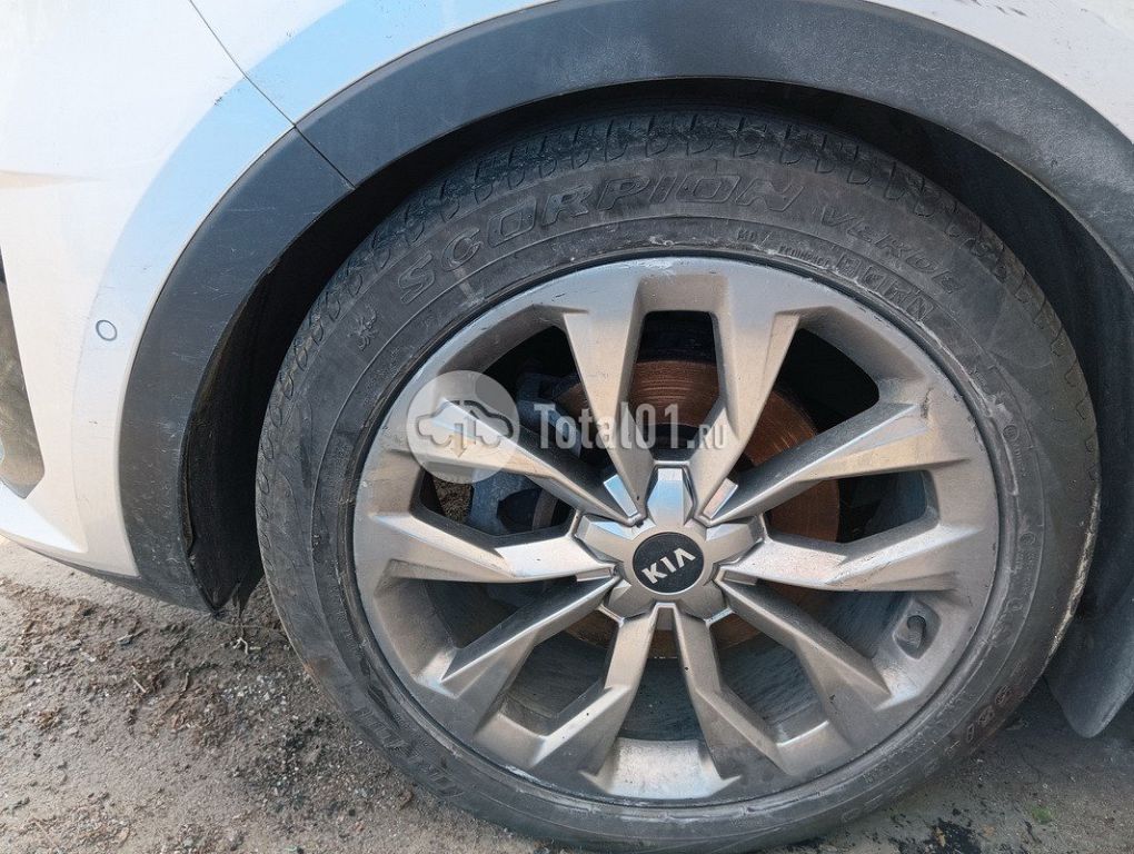 Фото KIA Sorento 142