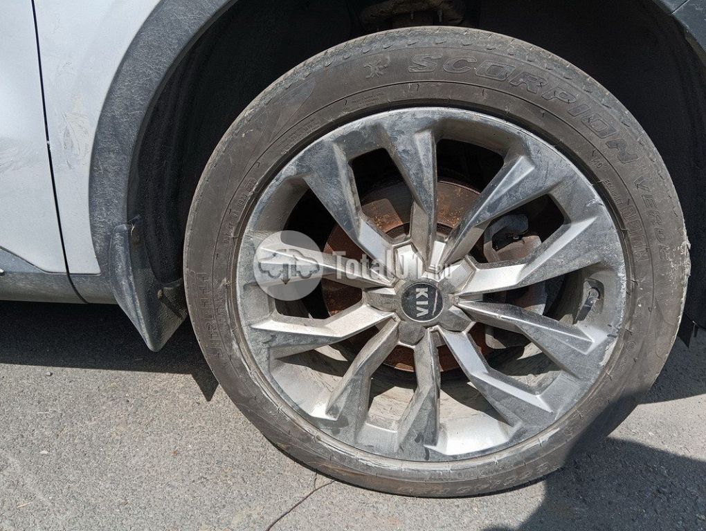 Фото KIA Sorento 146