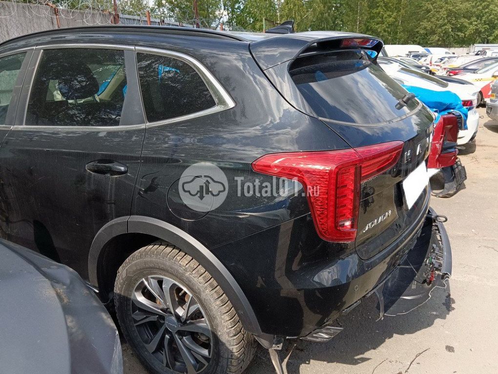 Фото Haval Jolion 32