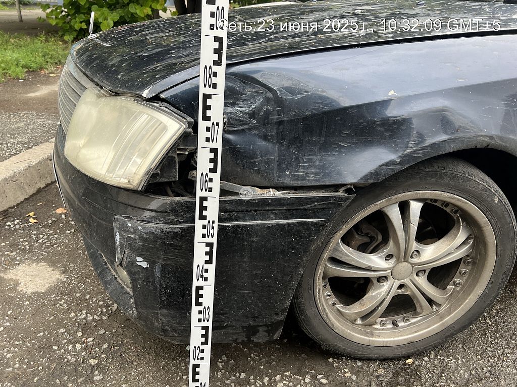 Фото Nissan Gloria 12