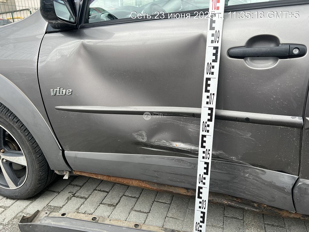 Фото Pontiac Vibe 10