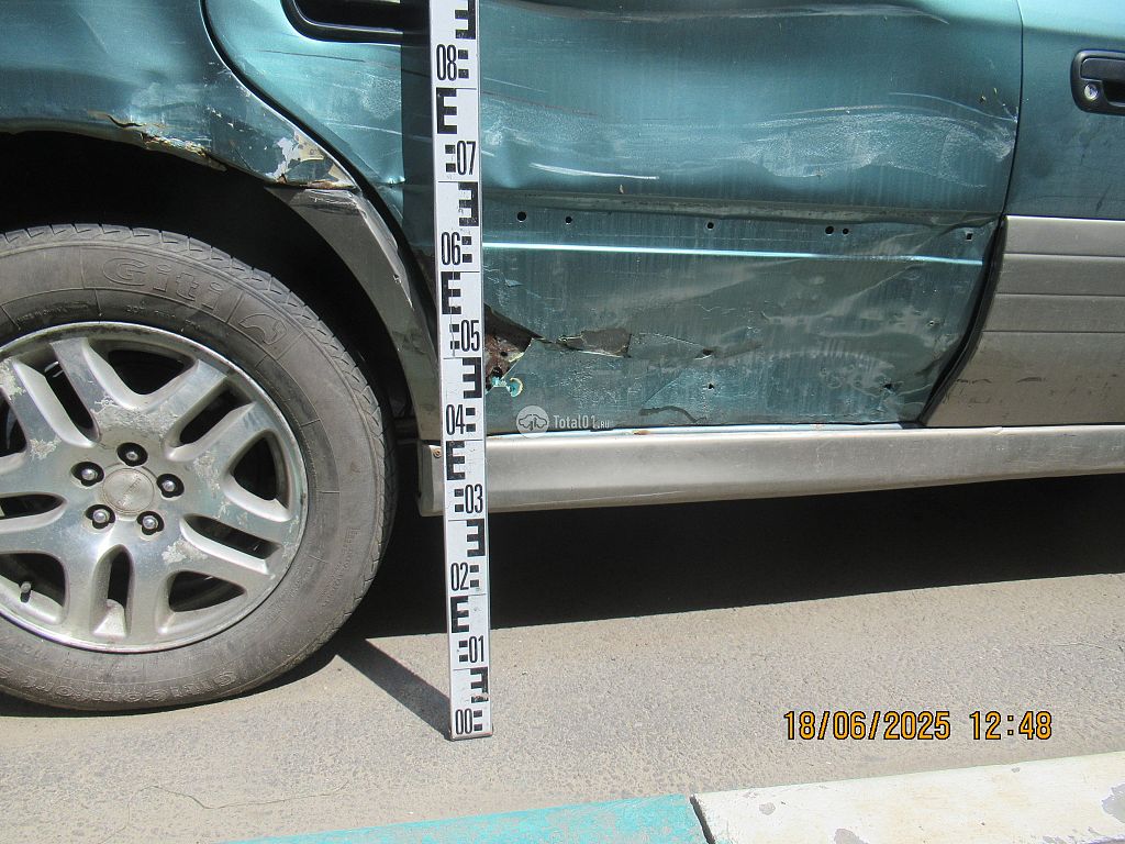 Фото Subaru Legacy 12