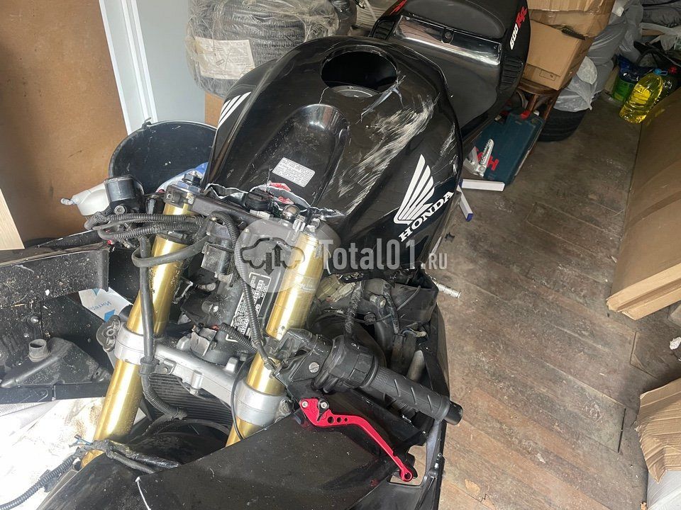 Фото Honda CBR600RR 16